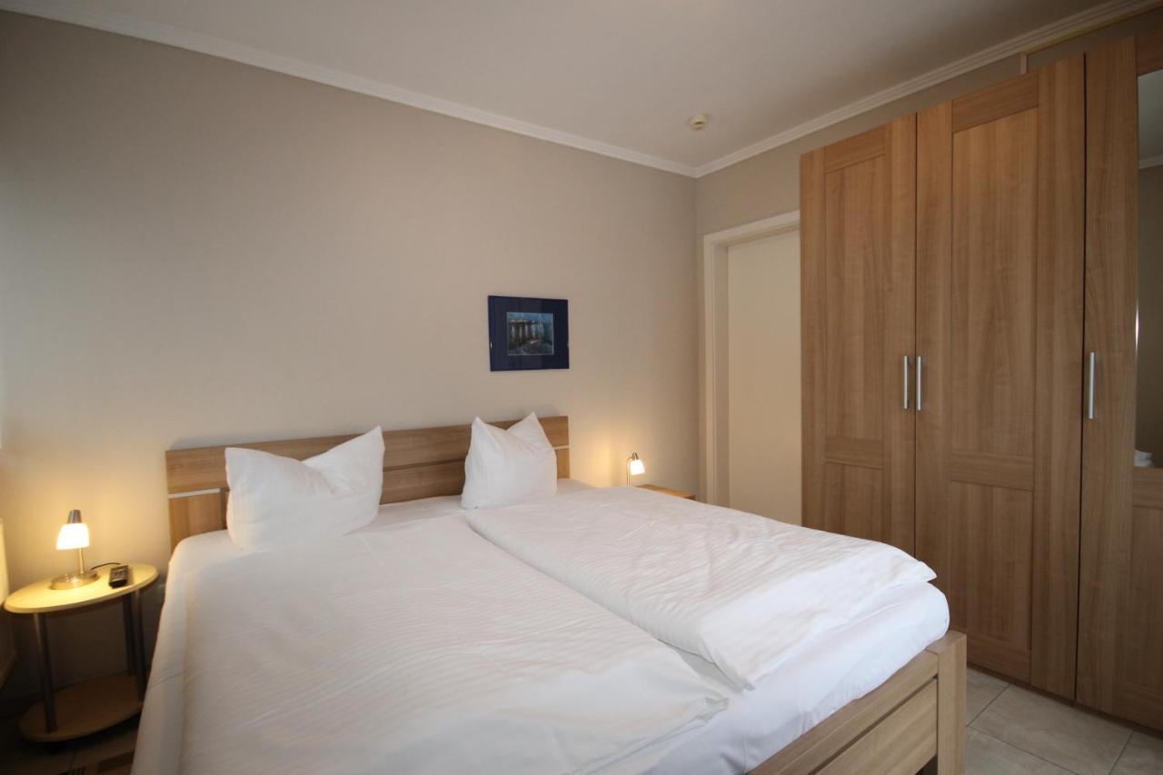 Am Stadtwald Apartment *
